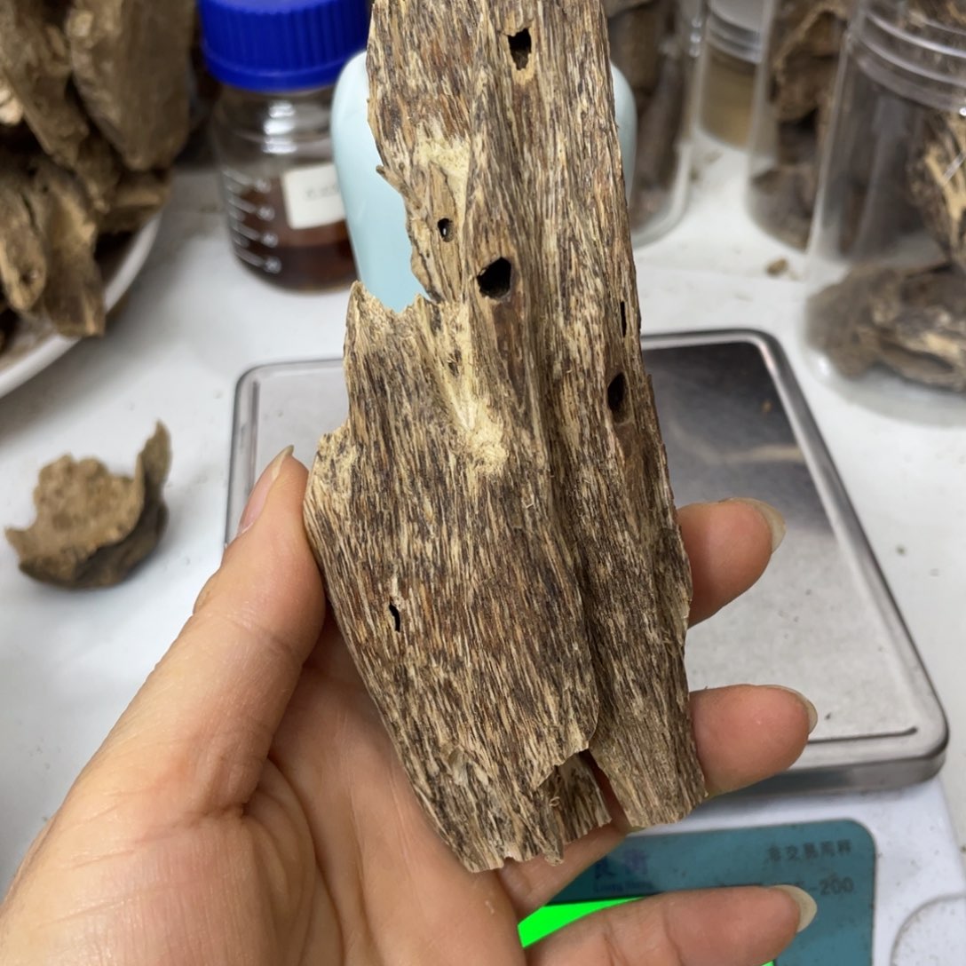 沉香摆件海南沉香块料38克