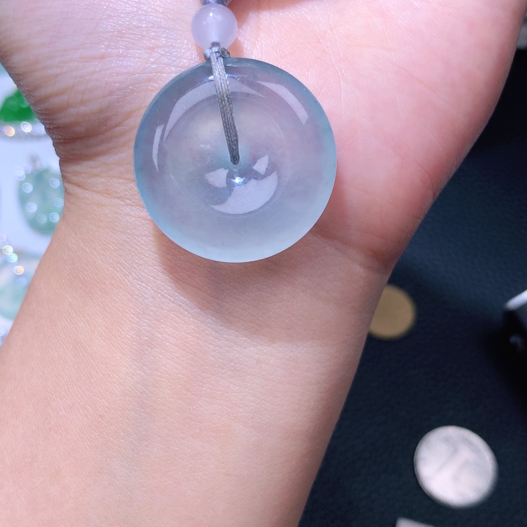 翡翠未镶嵌颈饰扣子