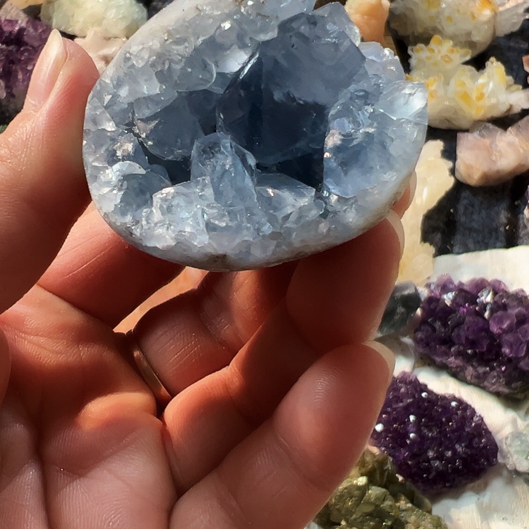 珠宝半成品水晶未镶嵌