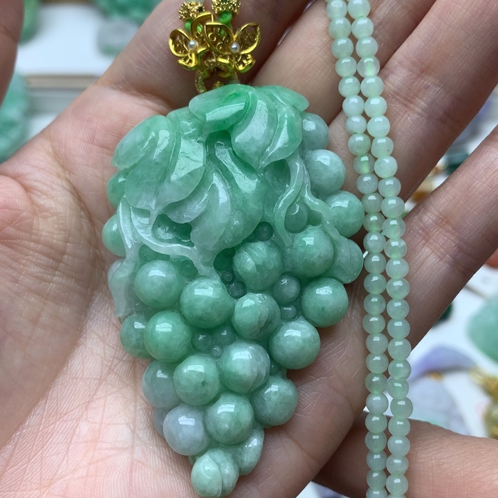 颈饰未镶嵌翡翠翡翠