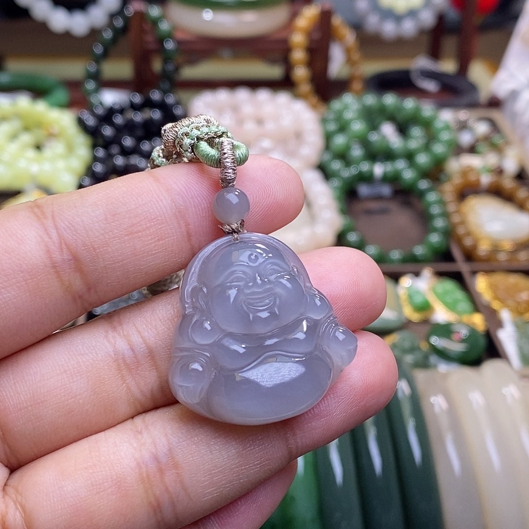 和田玉未镶嵌收藏级烟紫老坑料高冰仙紫佛公吊坠