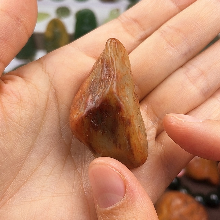 岫岩河磨玉（透闪石质玉）颈饰未镶嵌长***照