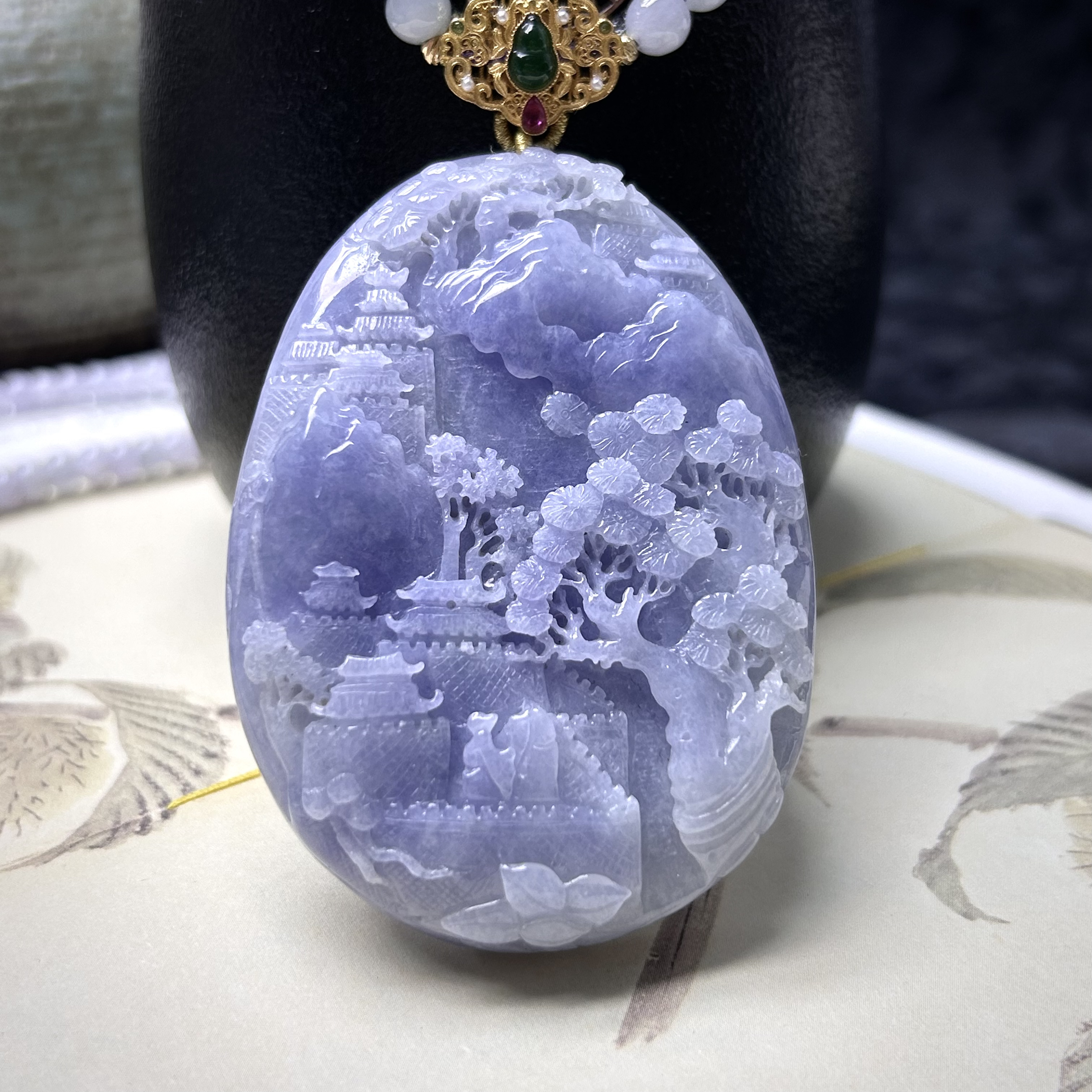 天然缅甸翡翠A货紫翡雕刻山水吊坠挂件尺寸67.4×48.4×11.5