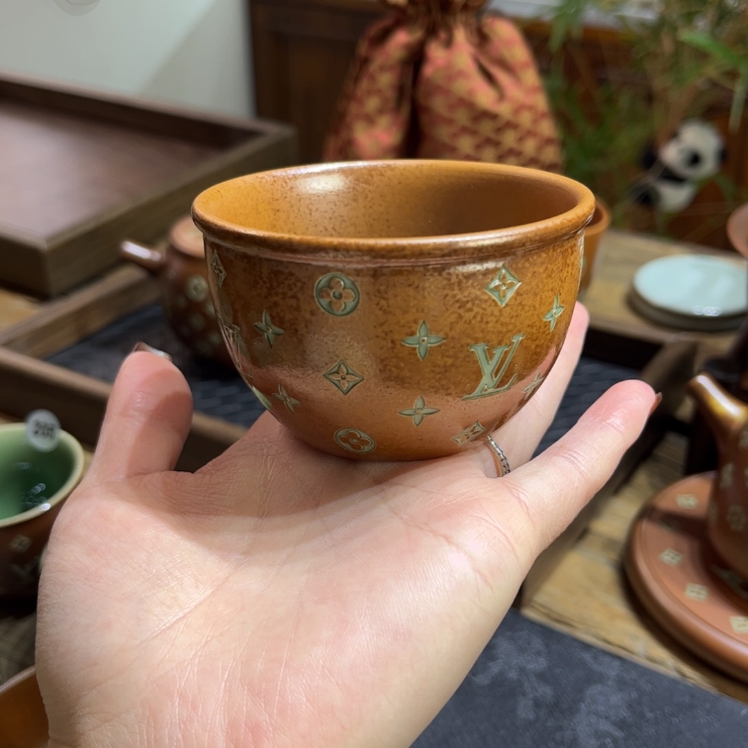 豪***爹草木灰老花手工杯
