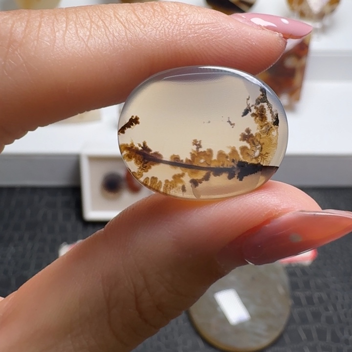 玛瑙/玉髓未镶嵌珠宝奇石