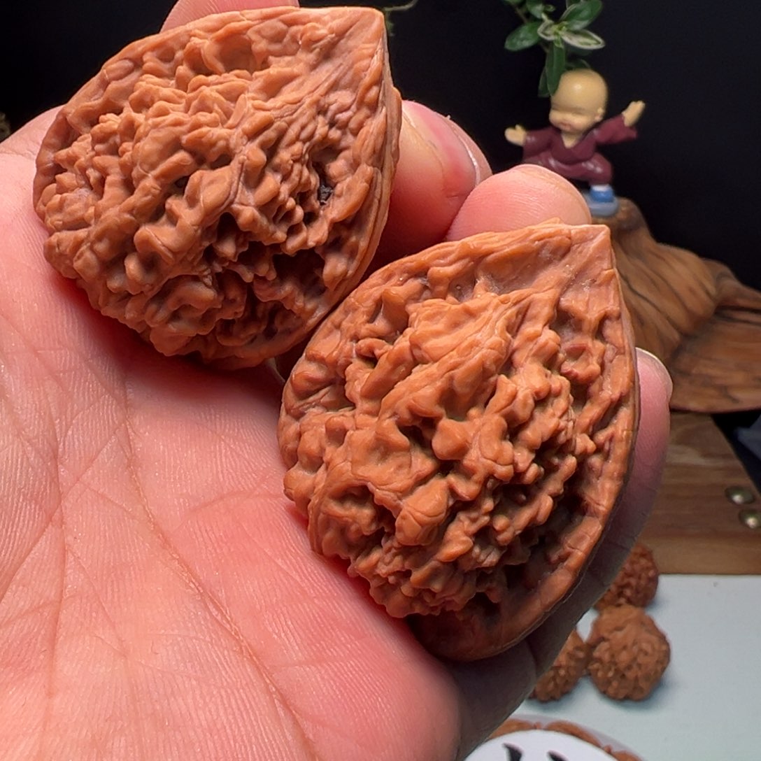 安***命文玩核桃吊坠过江龙