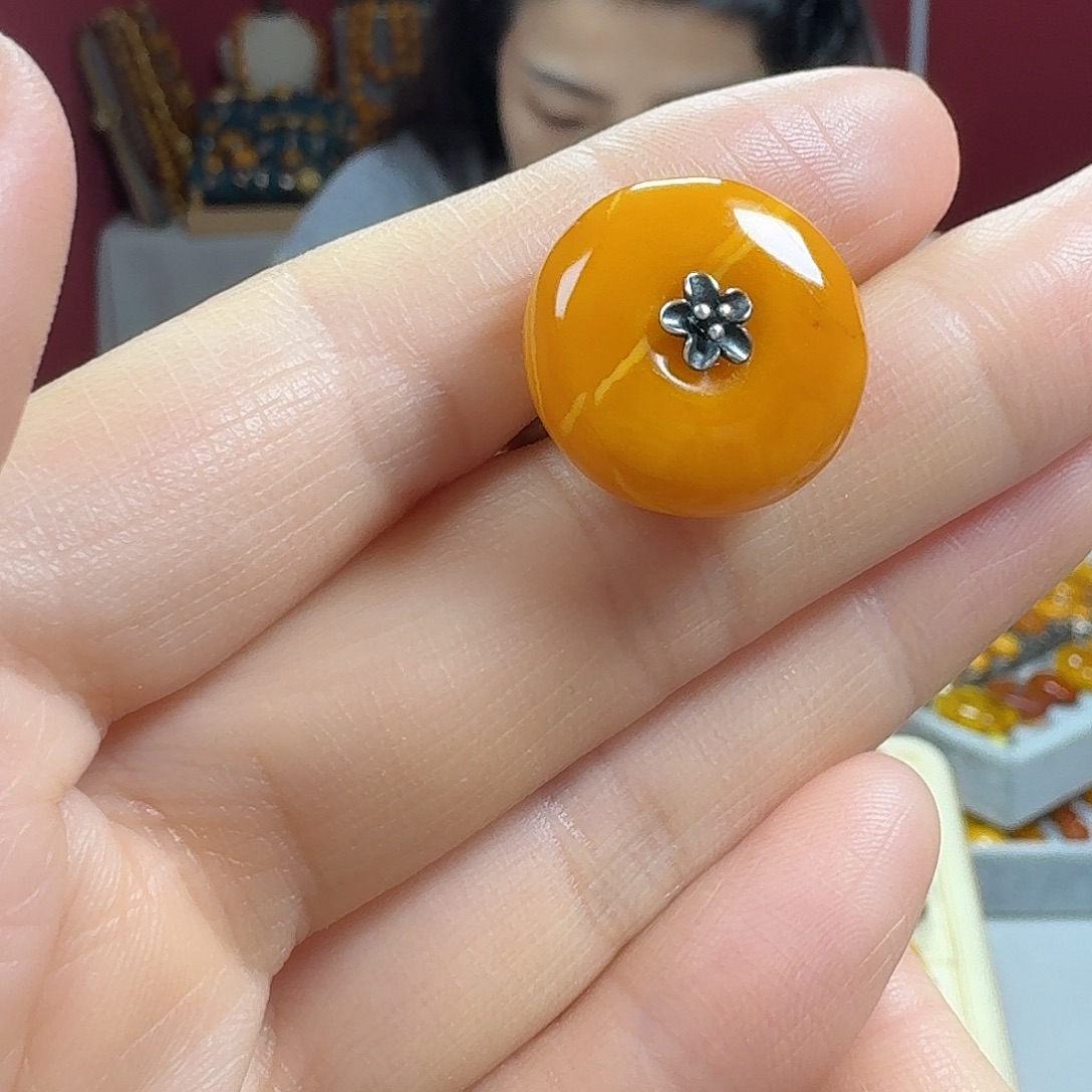 蜜蜡银S925镶嵌耳饰戒指（微瑕）