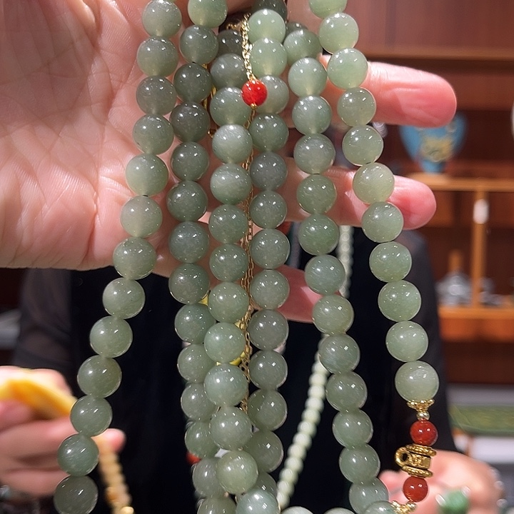 未镶嵌岫玉毛衣链