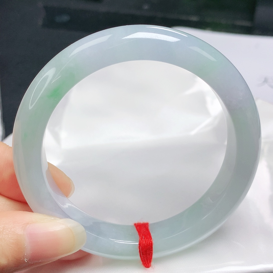 翡翠手镯未镶嵌正