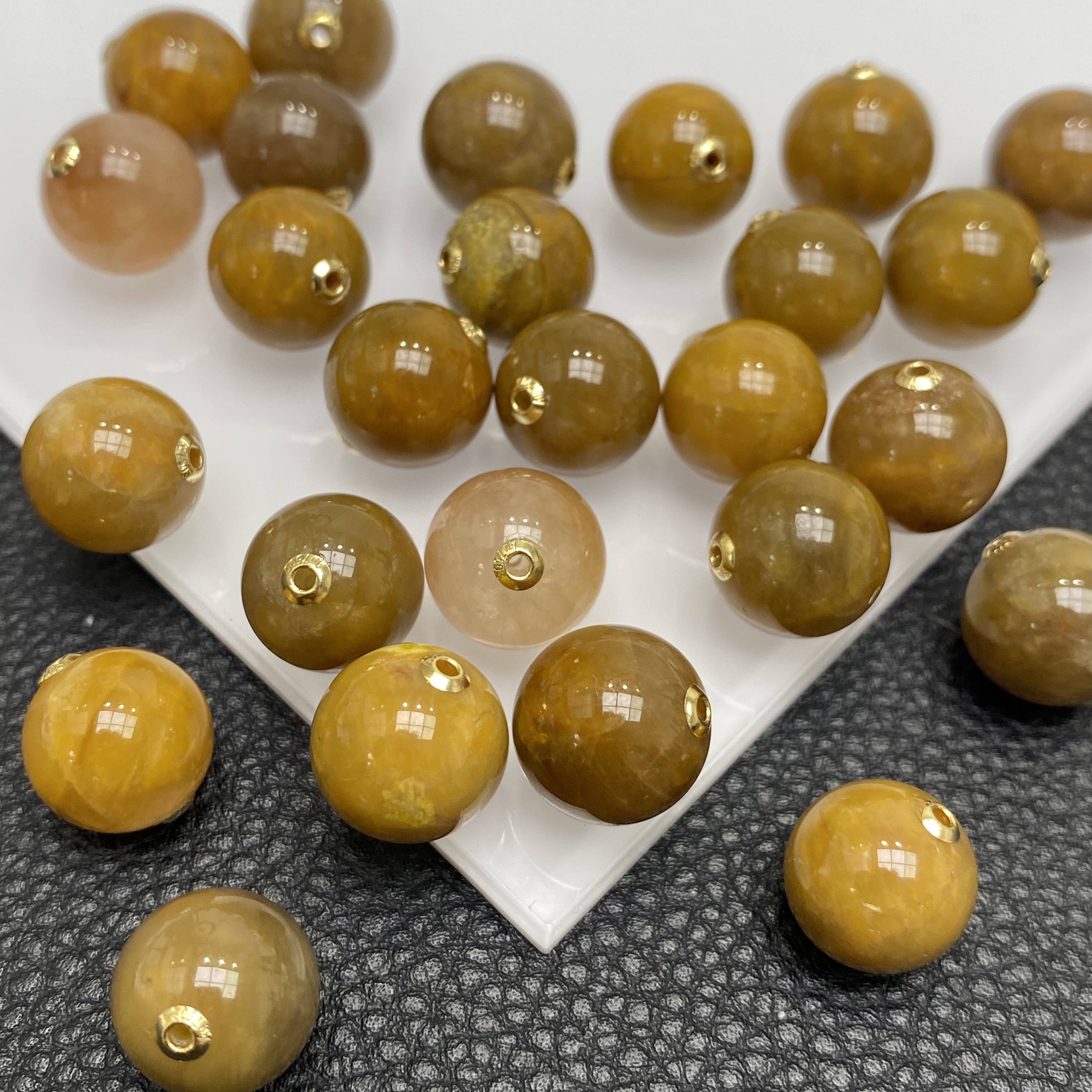 「戴琴珠宝」DQ430-18K金镶水晶11mm左右单珠配件(多样性发其一)