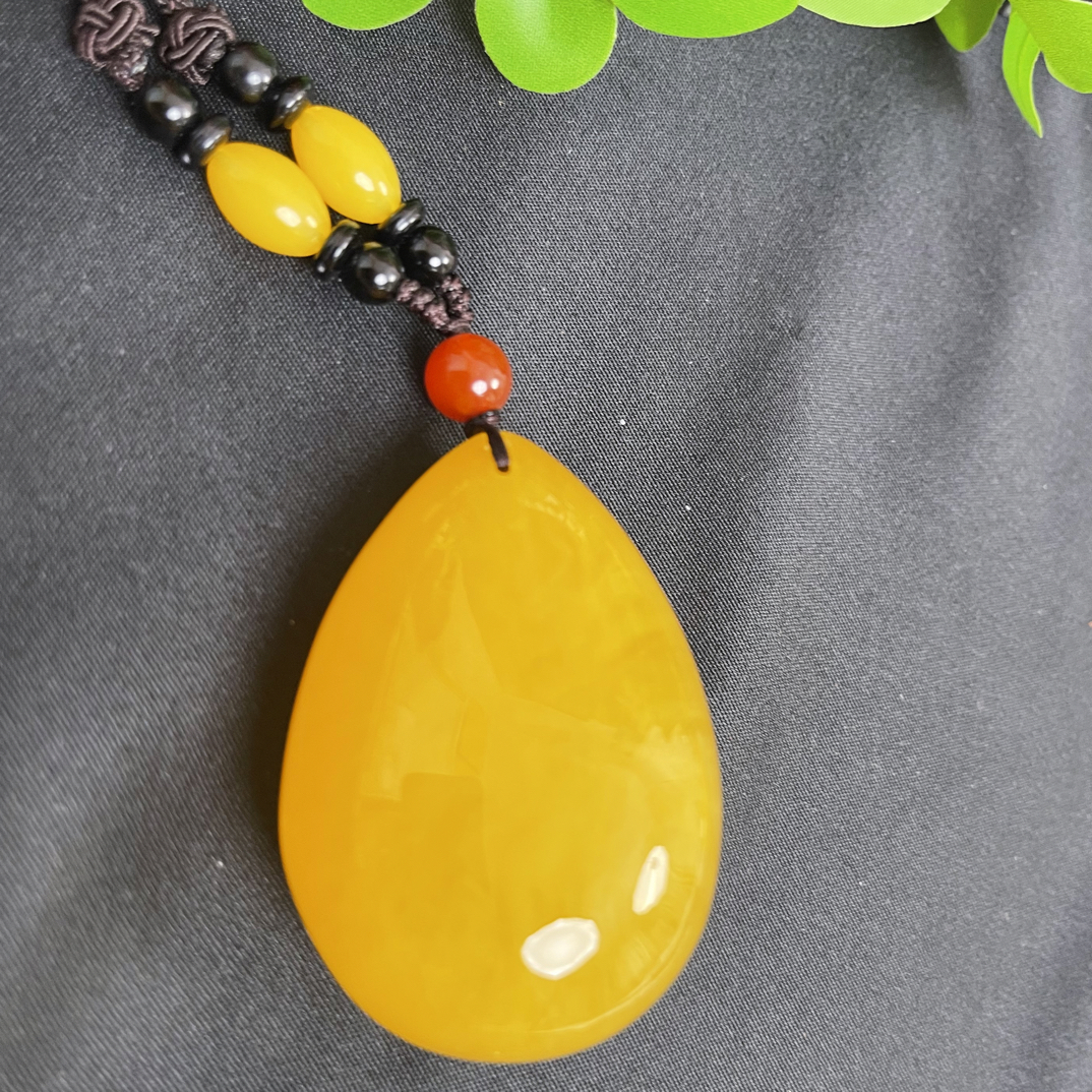 W046古巴新蜜精美大水滴毛衣链