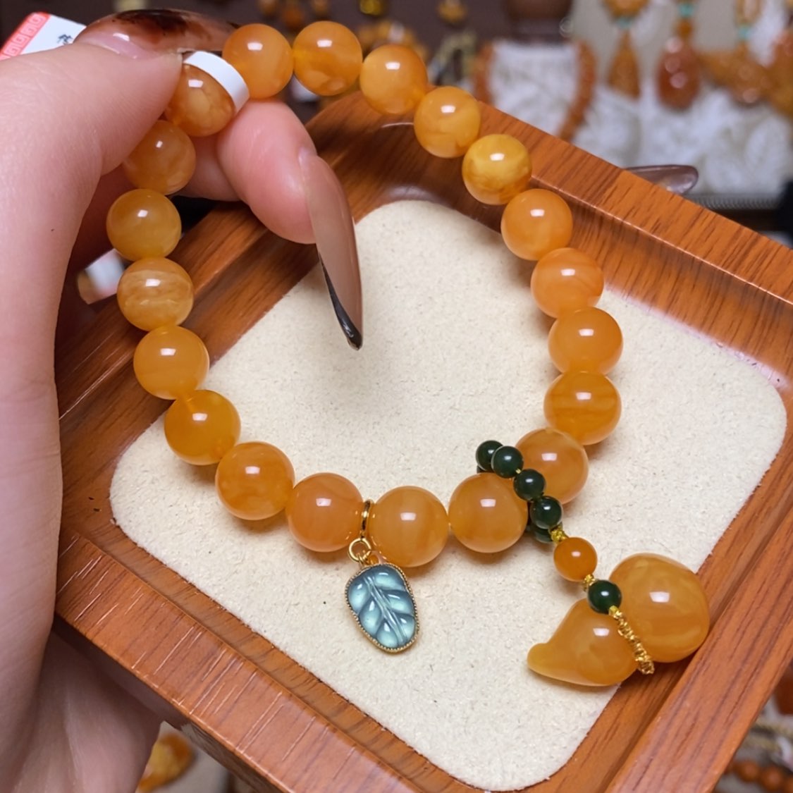 【闪购商品】蜜蜡颈饰未镶嵌手串