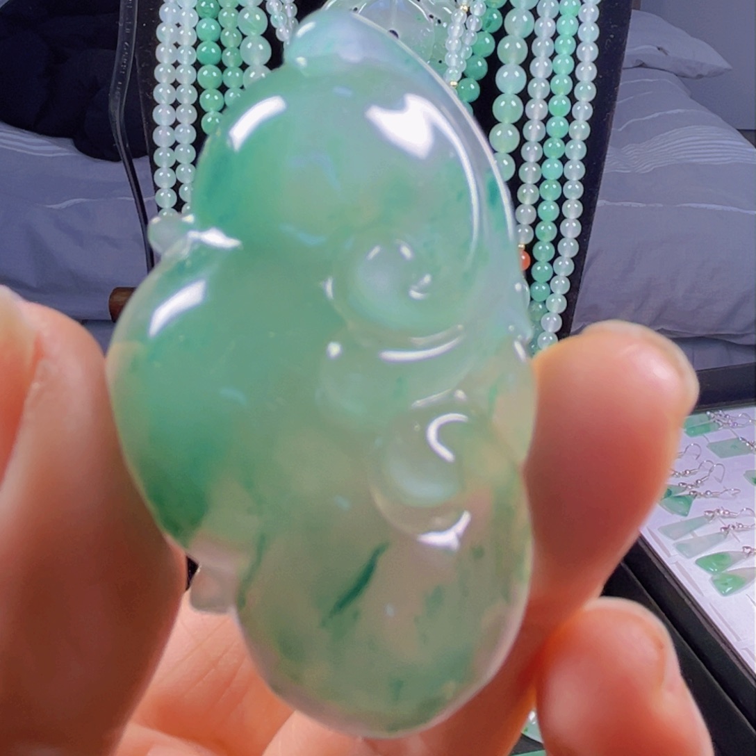 石英质玉吊坠(不含链)合金