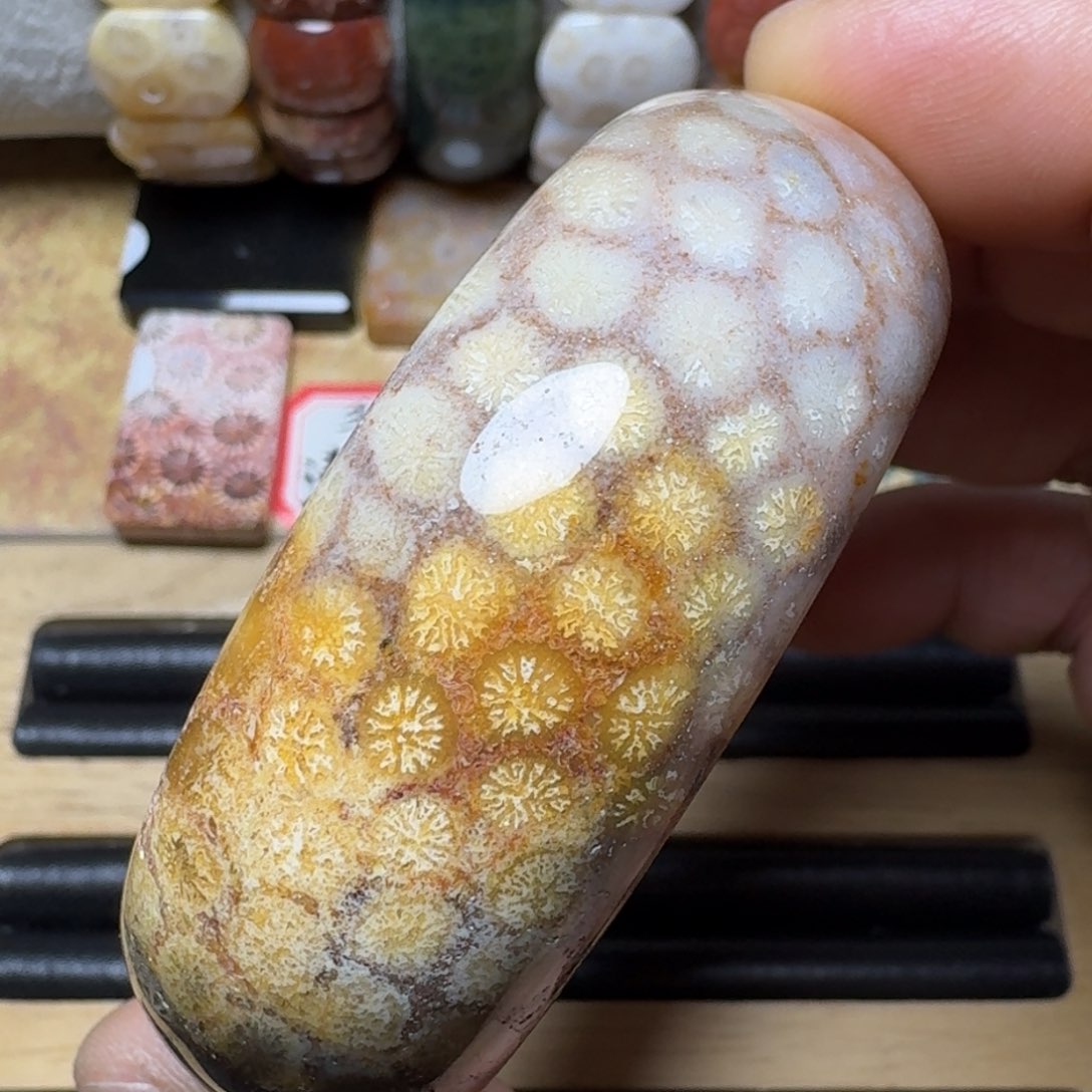 硅化玉天然有机玉石保真色未镶嵌55圈口