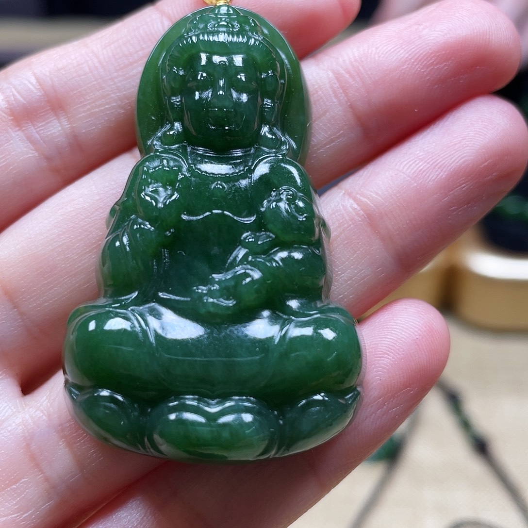 和田玉（碧玉）18K金镶嵌颈饰