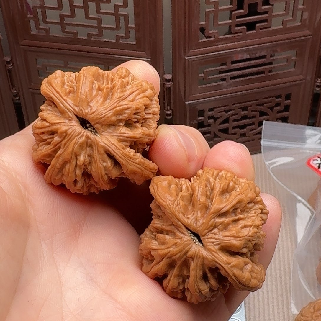 就***我文玩核桃把件麦虎