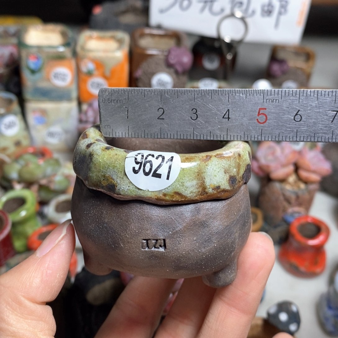 多肉花盆处理的，不退不换原28