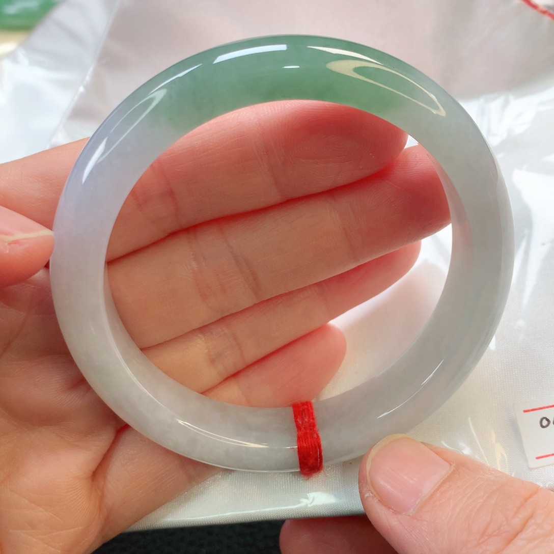 翡翠手镯未镶嵌58正