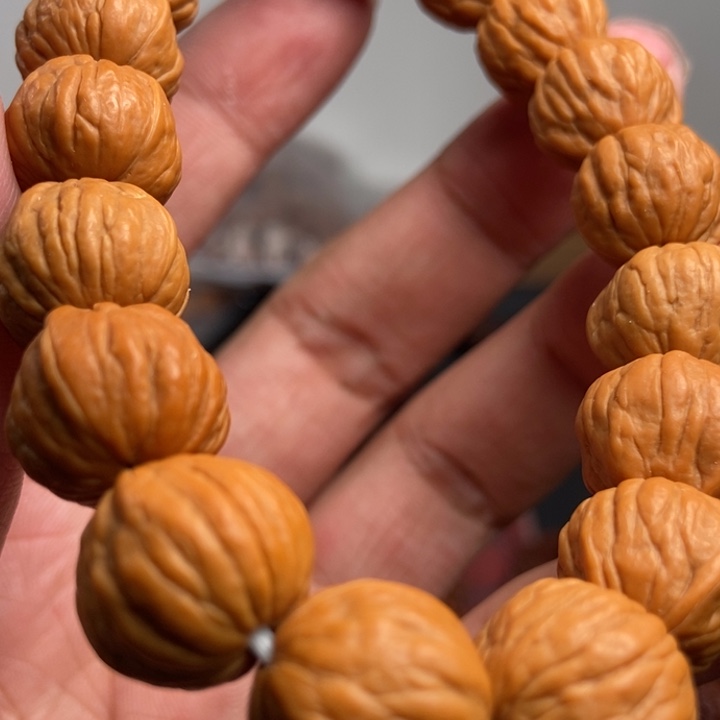 猴头核桃吊坠今天