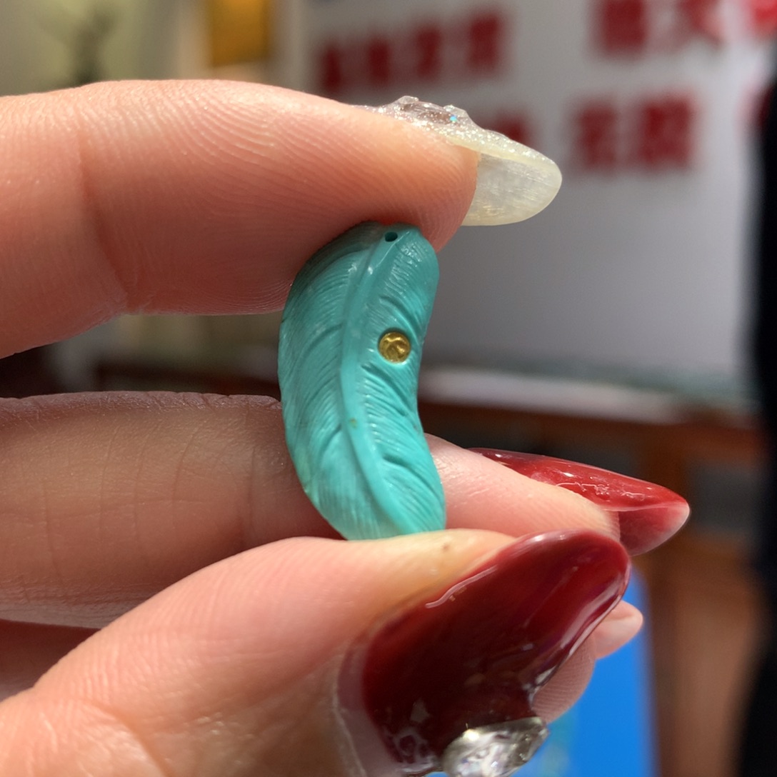 绿松石配饰未镶嵌