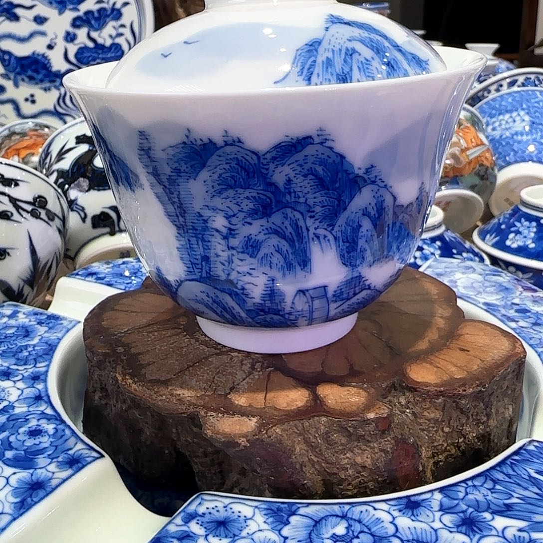 瓷摆件山水玲珑盖碗福利