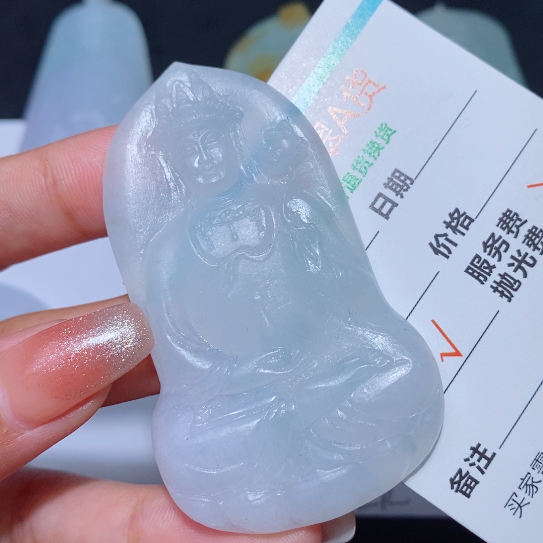 定制翡翠吊坠未镶嵌