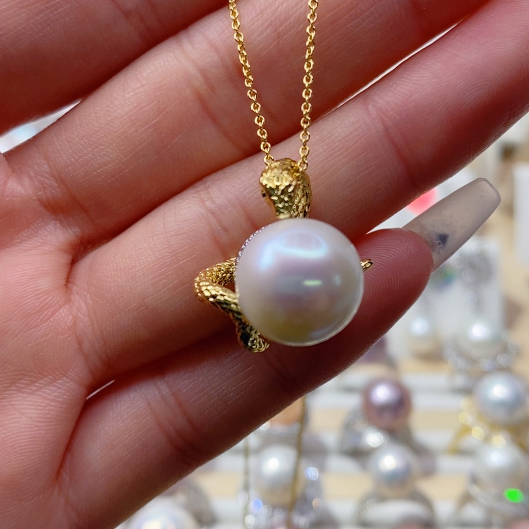 淡水珍珠吊坠(赠链)合金