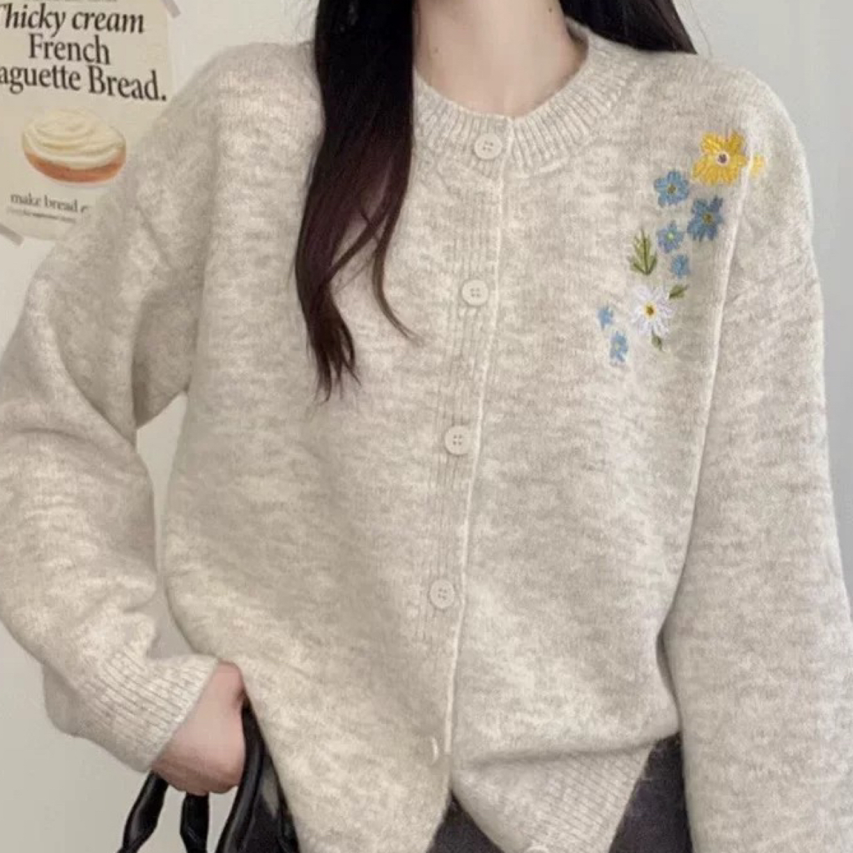 《秀秀精选》小花刺绣毛衣开衫