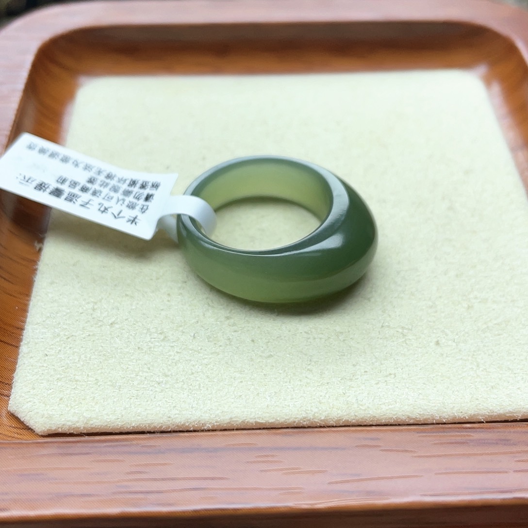 和田玉戒指未镶嵌勿*我湖水小馒头17号