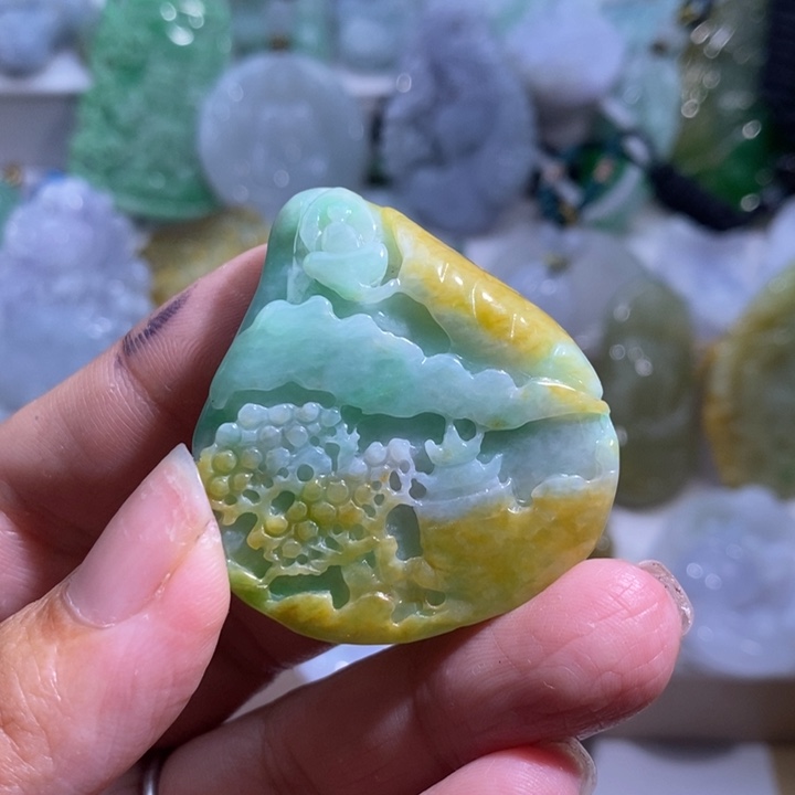 【闪购商品】翡翠挂件未镶嵌山水
