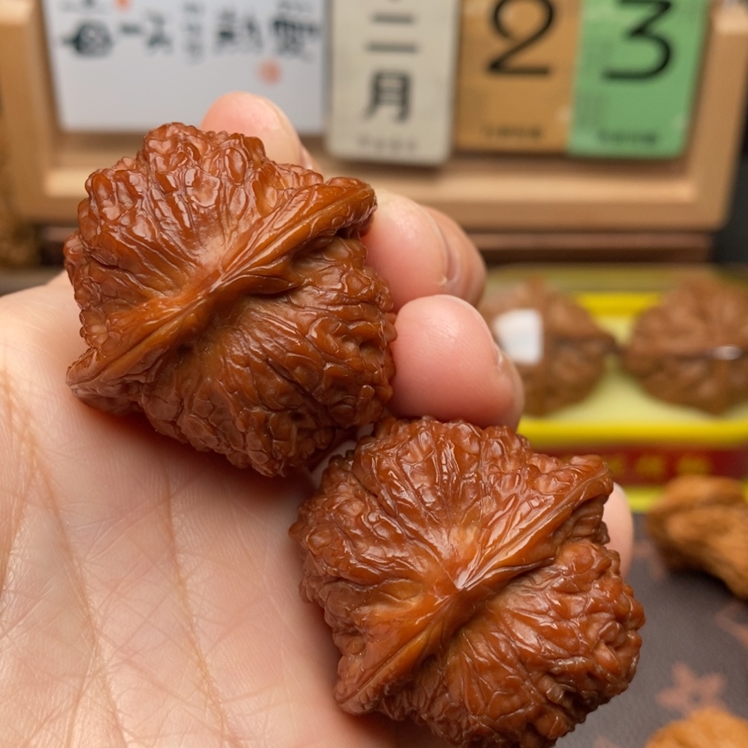 把件文玩核桃血麒麟40