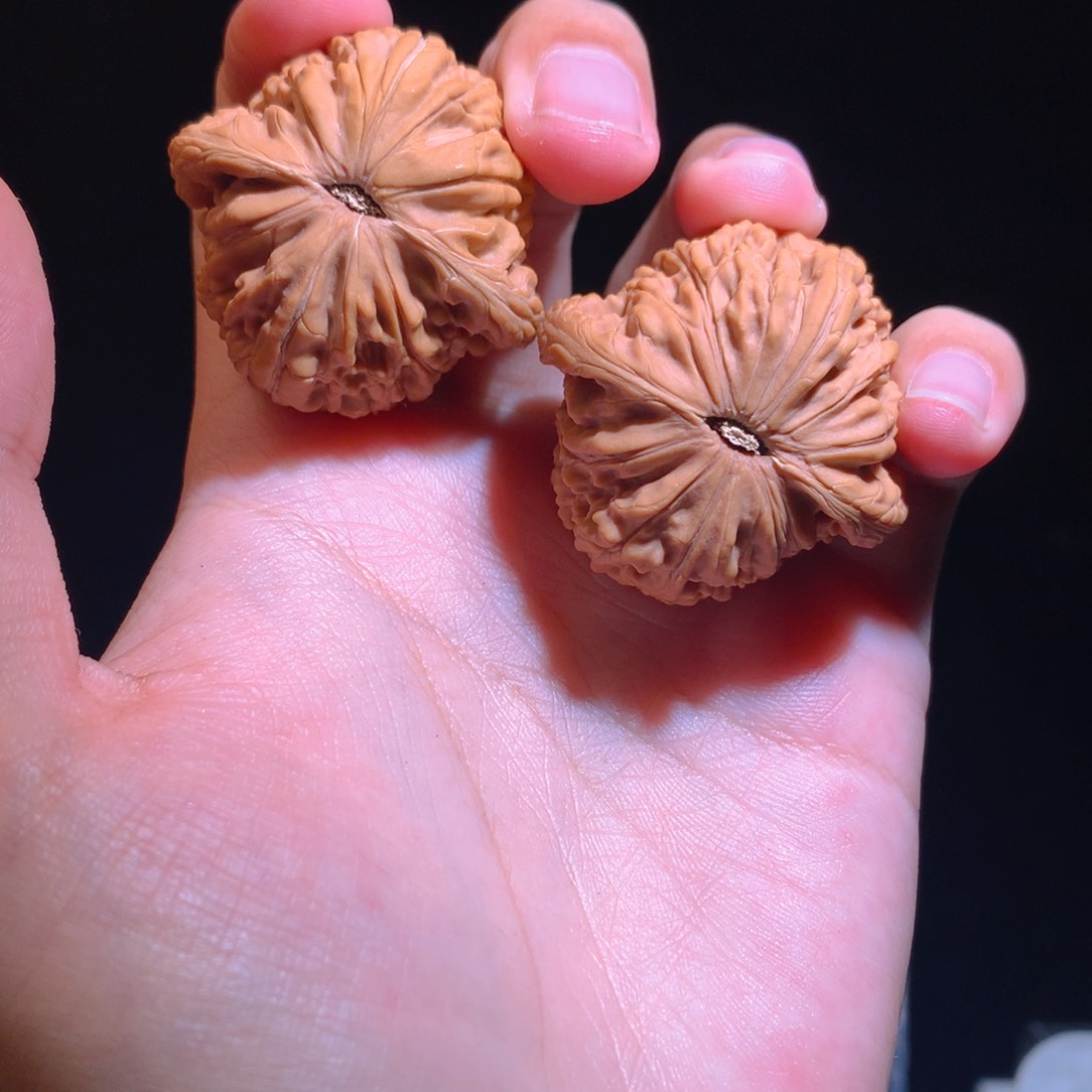 文玩核桃吊坠39尺山地磨87号