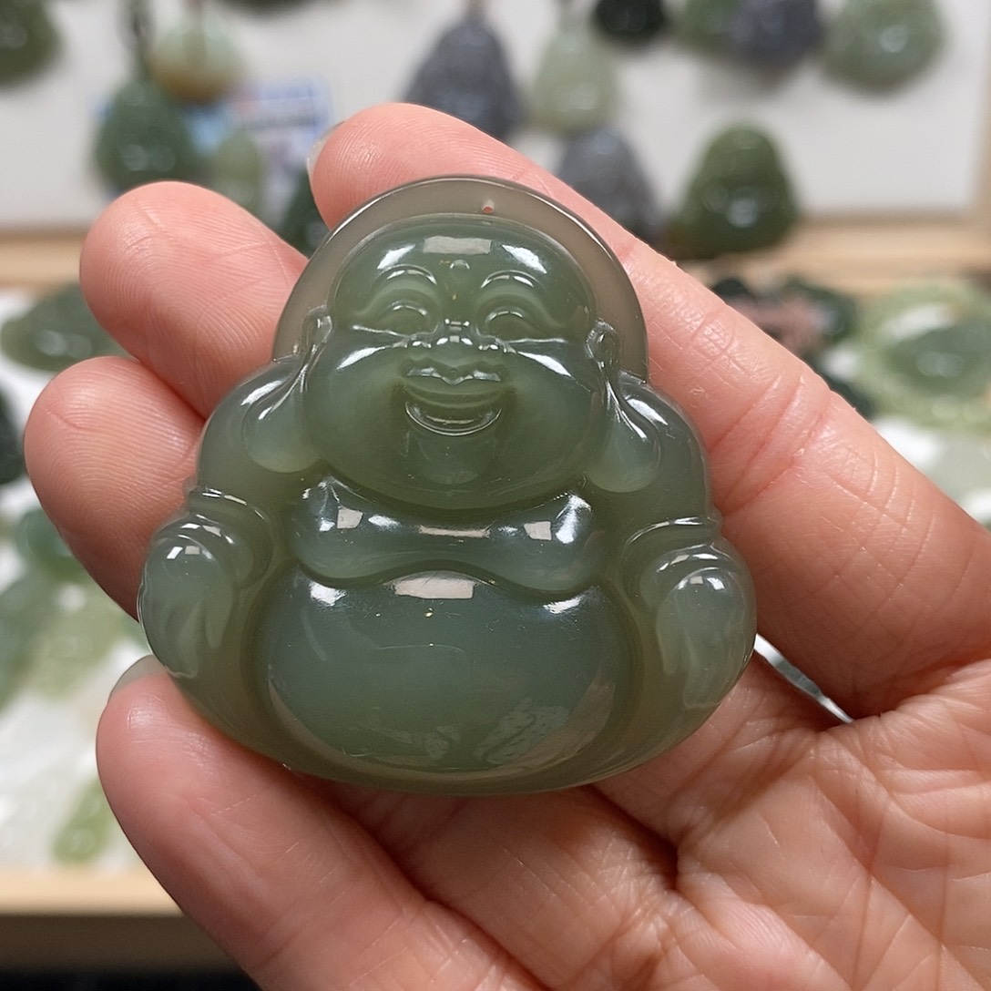 和田玉颈饰未镶嵌卡45