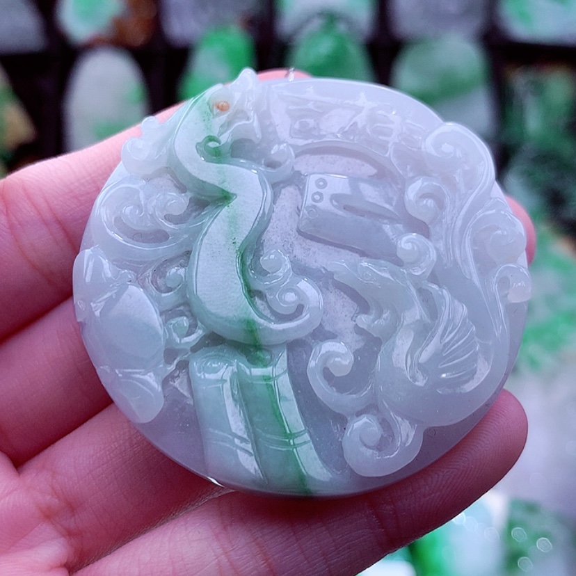 【闪购商品】翡翠颈饰未镶嵌挂件