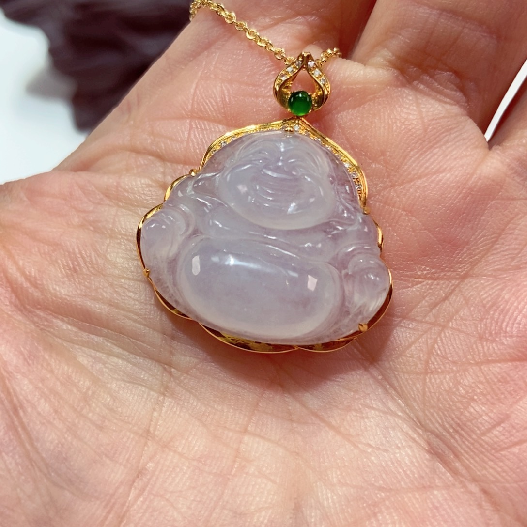 翡翠未镶嵌颈饰佛公