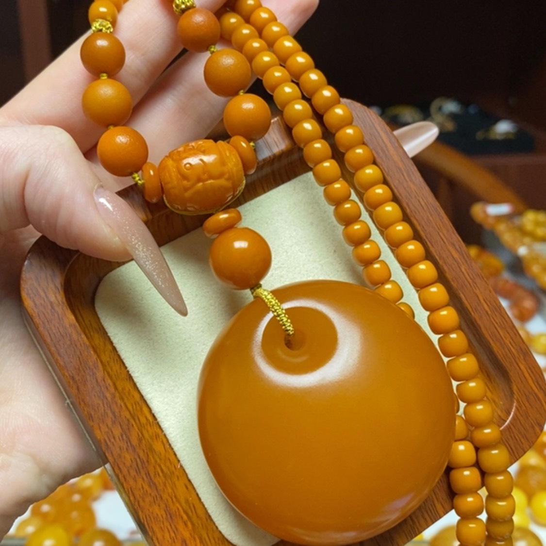 【闪购商品】蜜蜡颈饰未镶嵌项链