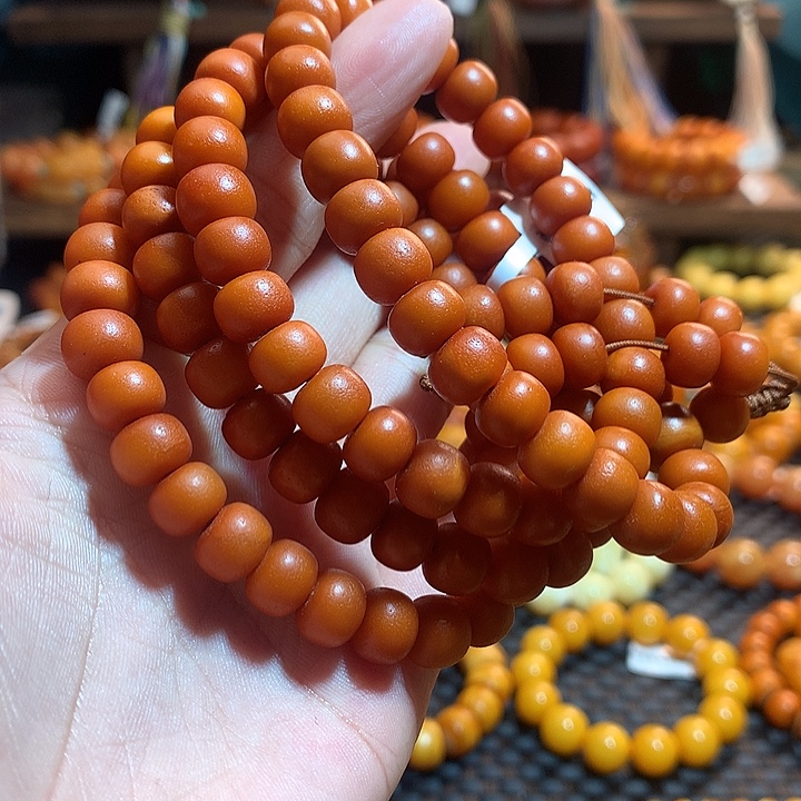 琥珀未镶嵌手链蜜蜡