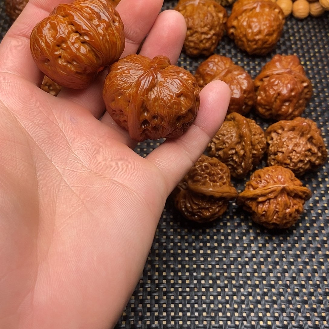 山***牙桃核吊坠元宝文玩核桃文玩核桃文玩