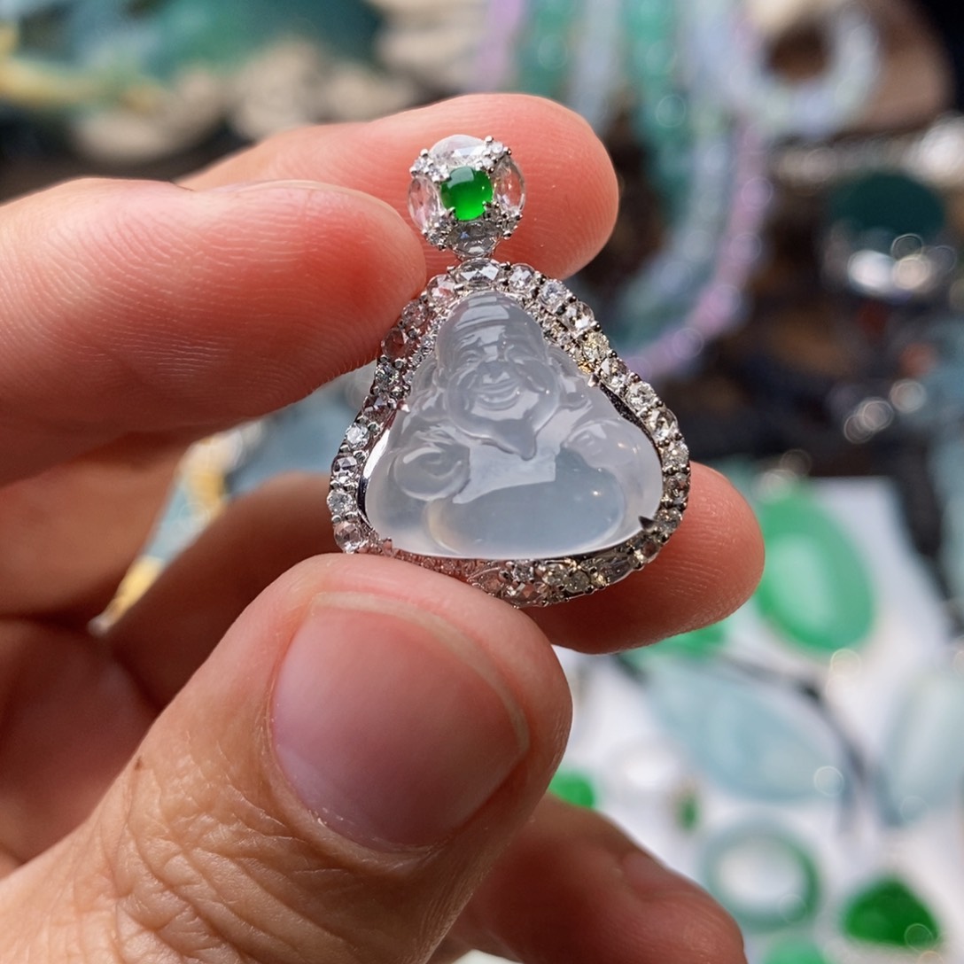 翡翠颈饰18K金镶嵌冰财神