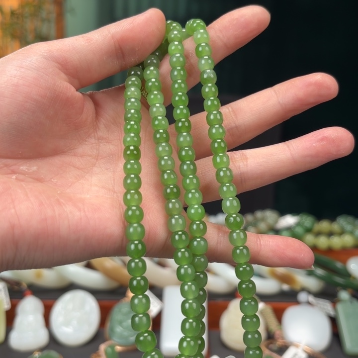 和田玉手串未镶嵌