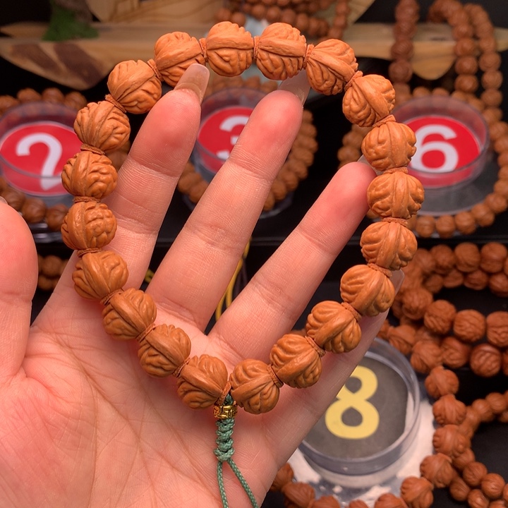 桃核吊坠1.5小金豆手串