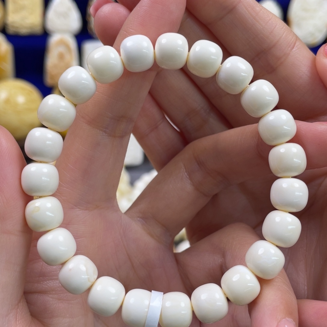 琥珀裸石未镶嵌琥珀蜜蜡