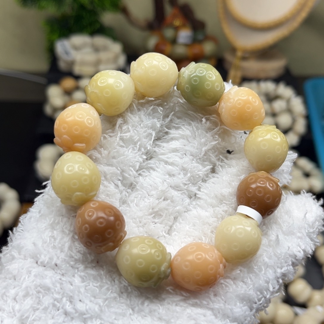 菩提根/象牙果吊坠1.22.56草莓