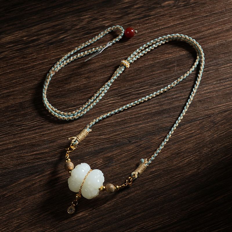 【老掌柜】和田玉/巨无霸白玉并蒂莲花/吊坠项链  B110720