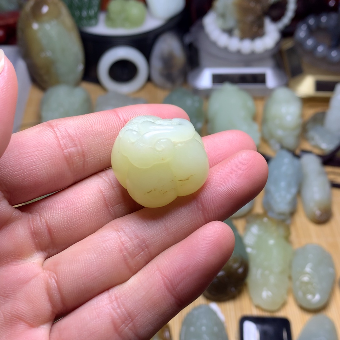 和田玉挂件未镶嵌