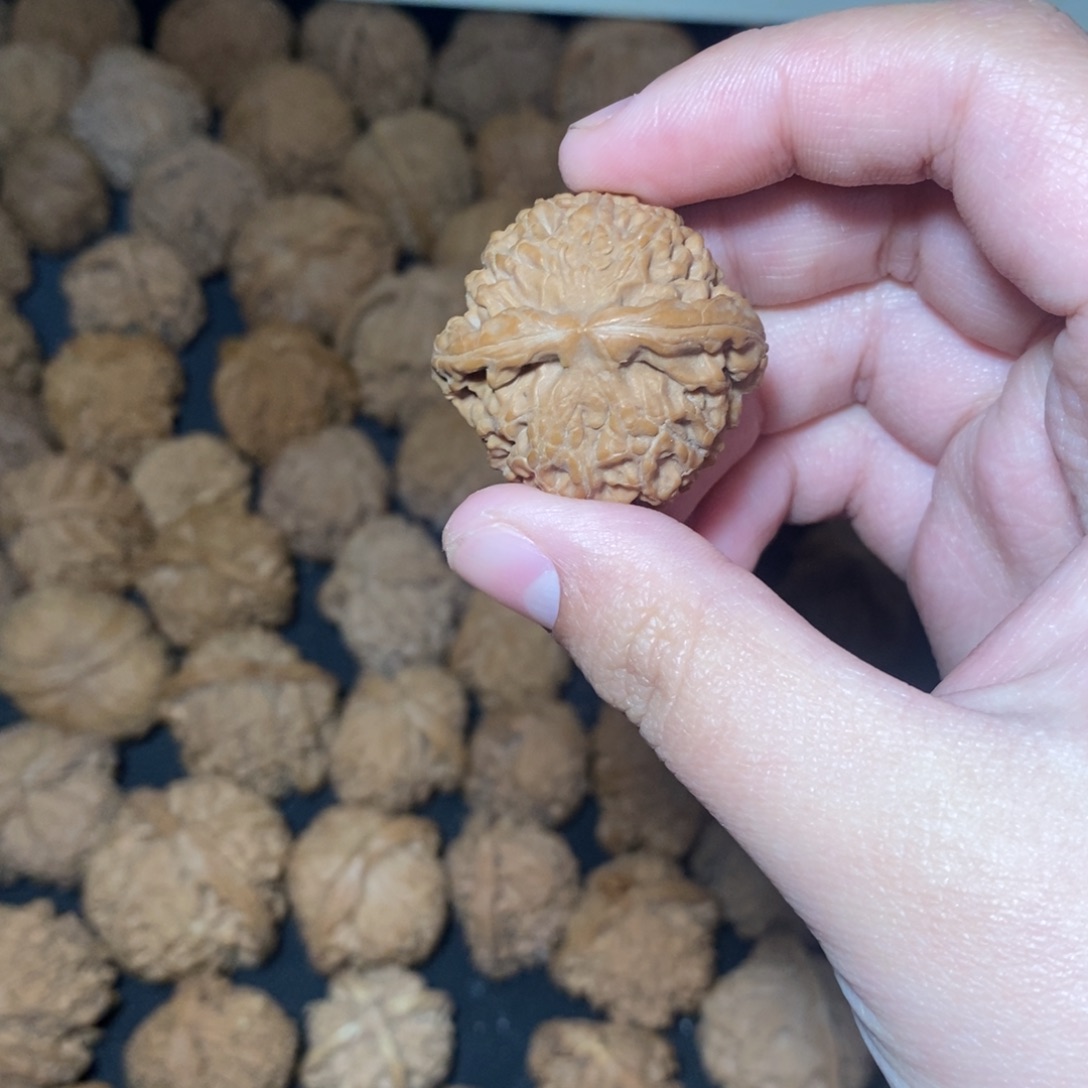 寻***乐吊坠文玩核桃文玩