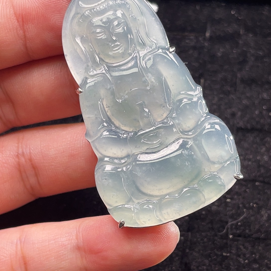 翡翠未镶嵌颈饰6，