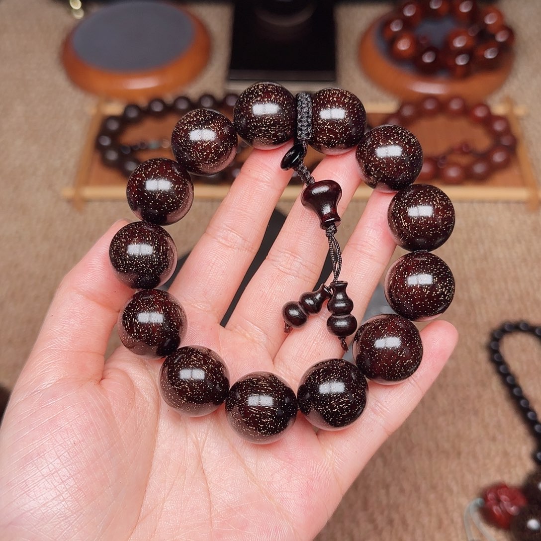 檀香紫檀（小叶紫檀）Q1.8