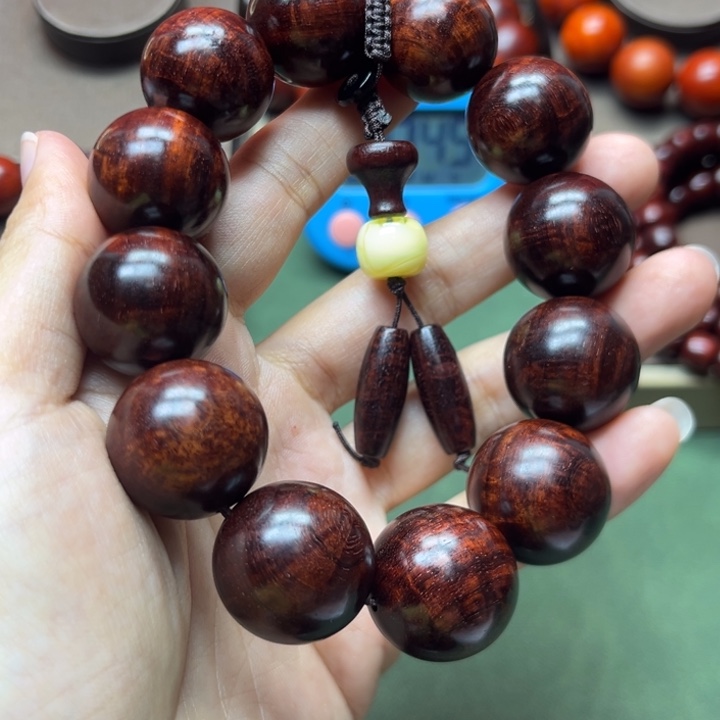 勇***前木小叶紫檀手工艺