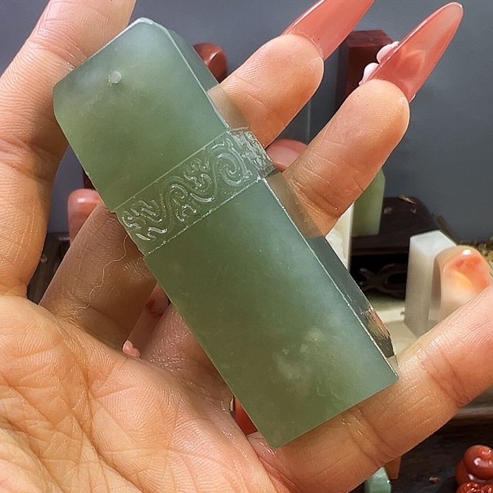 寿山石印石111号70:24:24